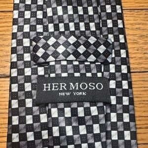 Hermoso Black & Gray Checkered Extra Long Silk Tie